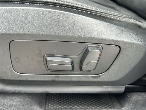 Used 2023 BMW X1 xDrive28i w/ Convenience Package image 38