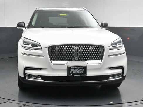 Used 2021 Lincoln Aviator Reserve w/ Equipment Group 202A AWD/4WD image 2