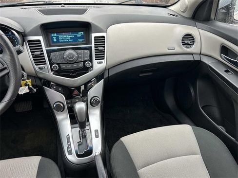 Used 2012 Chevrolet Cruze LS w/ Connectivity Package image 13