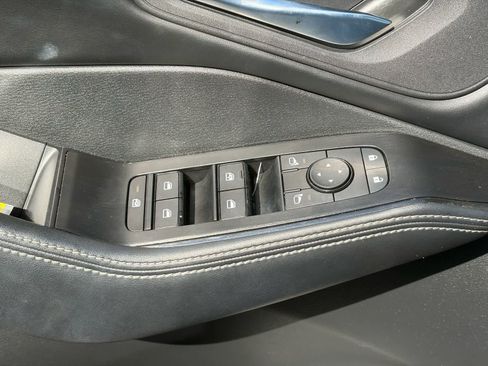 Certified 2024 Nissan Rogue SV w/ SV Premium Package image 15