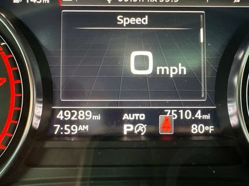 Used 2020 Audi Q5 2.0T Premium w/ Titanium Sport Package AWD/4WD image 15