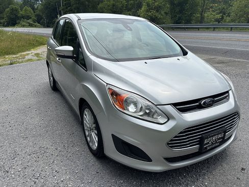Used 2013 Ford C-MAX SE w/ Winter Pkg FWD image 4