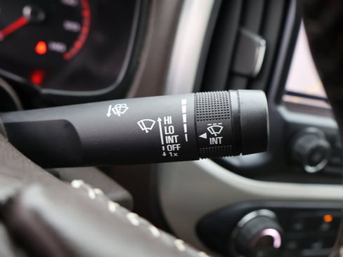 Used 2016 GMC Canyon SLE w/ SLE Convenience Package image 39