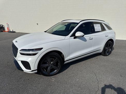 Used 2024 Genesis GV70 2.5T w/ Sport Prestige Package image 1