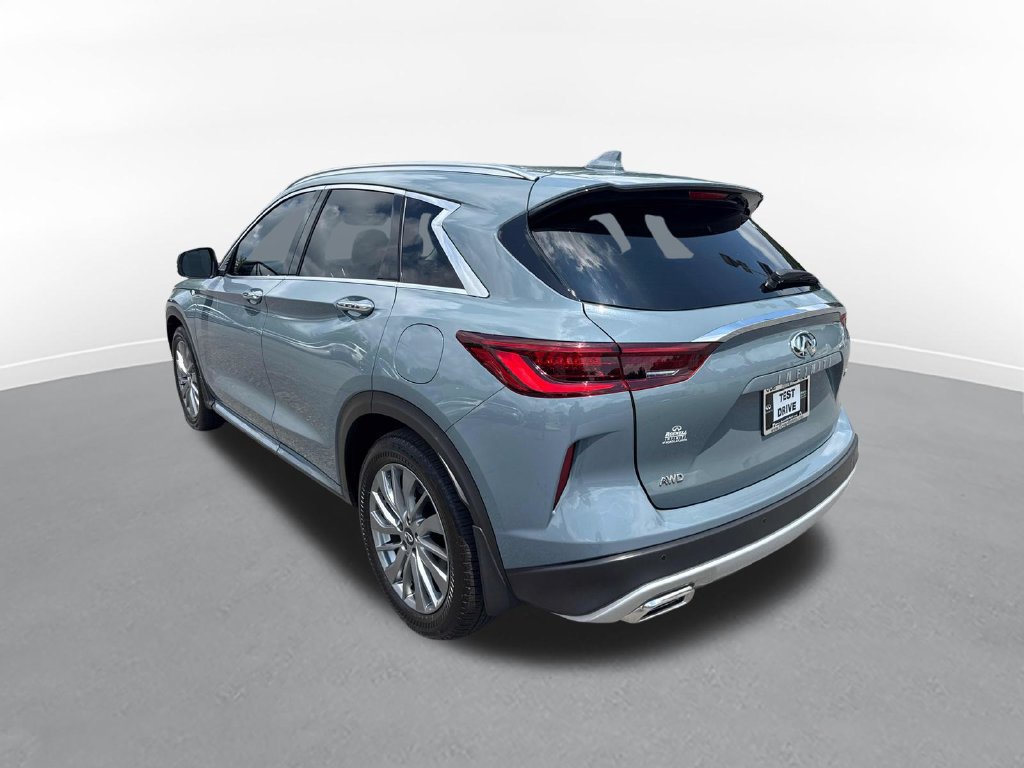 Used 2025 INFINITI QX50 Luxe AWD/4WD image 8