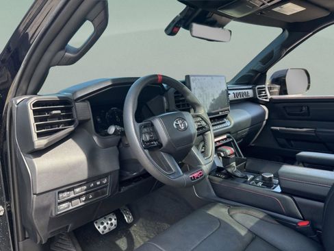 Used 2024 Toyota Sequoia TRD Pro AWD/4WD image 27