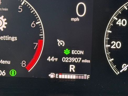 Certified 2023 Honda HR-V LX image 28