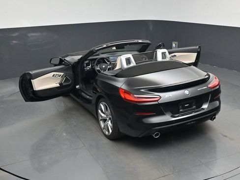 Used 2019 BMW Z4 sDrive30i w/ Premium Package RWD image 30