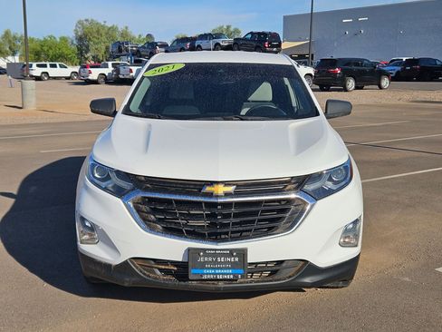 Certified 2020 Chevrolet Equinox LS w/ LS Convenience Package FWD image 8