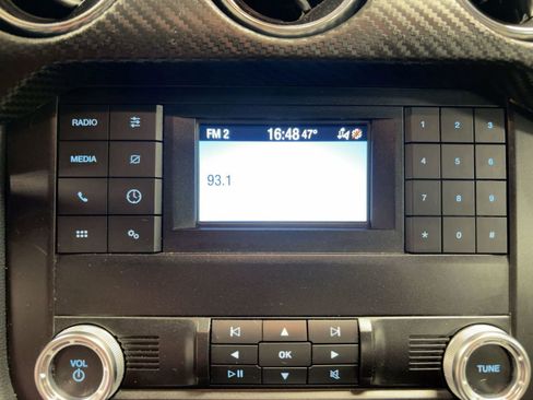 Used 2023 Ford Mustang EcoBoost image 17