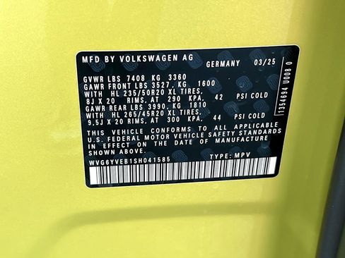 New 2025 Volkswagen ID. Buzz 1st Edition image 28