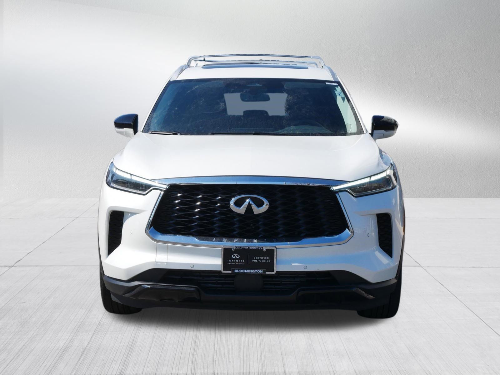 Certified 2025 INFINITI QX60 Luxe w/ Cargo Package AWD/4WD image 2
