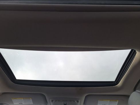 Used 2017 Nissan Maxima Platinum image 21