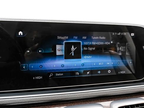 Used 2021 Mercedes-Benz GLE 450 4MATIC w/ AMG Line Exterior image 25