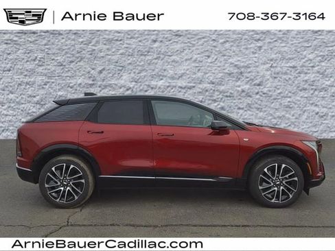 New 2025 Cadillac Optiq Sport 1 image 6