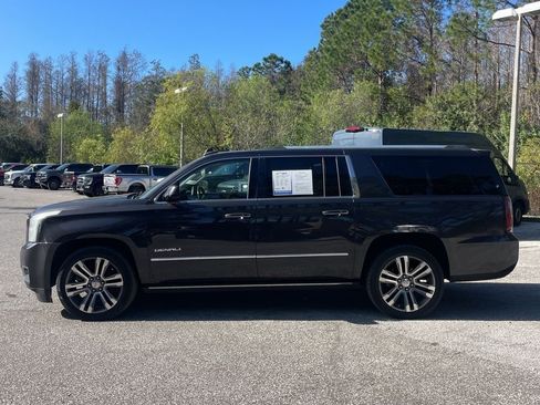 Used 2018 GMC Yukon XL Denali w/ Denali Ultimate Package image 4