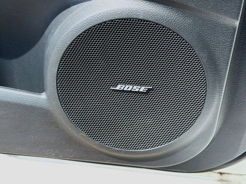 Used 2013 MAZDA MAZDA3 i Touring w/ Preferred Equipment Pkg image 22