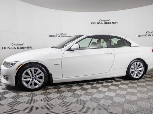 Used 2012 BMW 328i Convertible image 13
