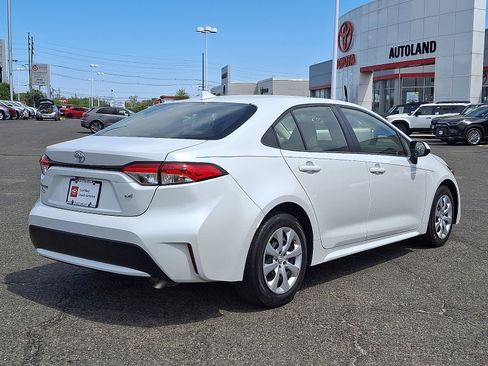 Certified 2022 Toyota Corolla LE image 7
