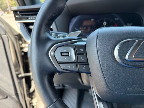 Used 2024 Lexus GX 550 AWD/4WD image 16