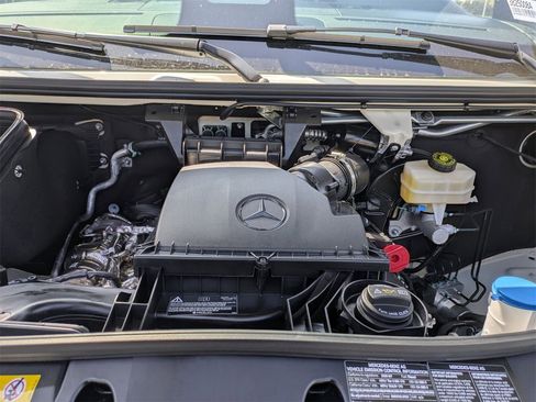 Certified 2025 Mercedes-Benz Sprinter 2500 image 13