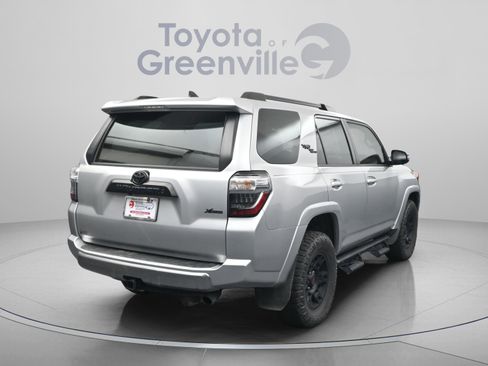 Certified 2024 Toyota 4Runner TRD Off-Road Premium w/ Moonroof Package AWD/4WD image 16