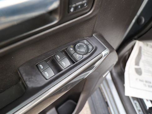 Used 2021 GMC Sierra 1500 AT4 w/ AT4 Premium Package AWD/4WD image 35