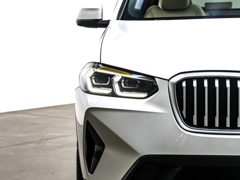 Used 2024 BMW X3 sDrive30i w/ Premium Package image 15