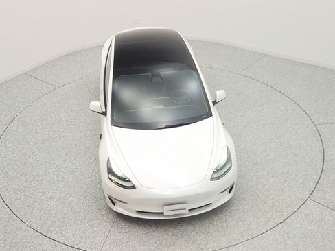 Used 2023 Tesla Model 3 Standard Range RWD image 23