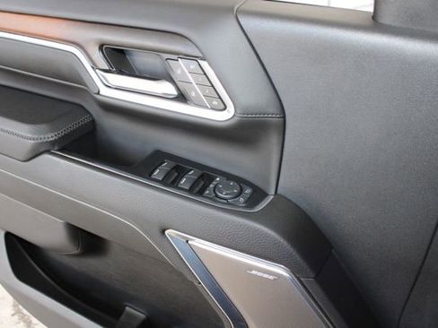 Used 2024 GMC Sierra 2500 Denali w/ Denali Reserve Package image 20