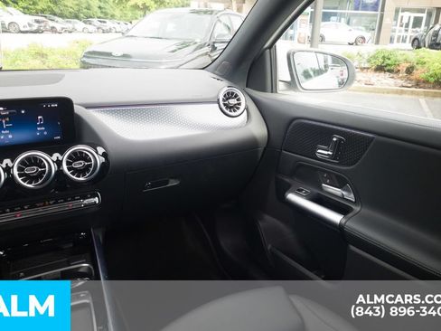 Used 2025 Mercedes-Benz GLA 250 image 20