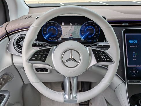 Certified 2023 Mercedes-Benz EQE 500 4MATIC SUV image 14