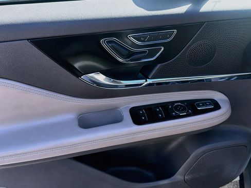 Used 2023 Lincoln Corsair FWD image 17