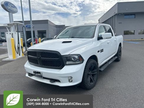 Used 2017 RAM 1500 Sport w/ Sport Premium Group image 5