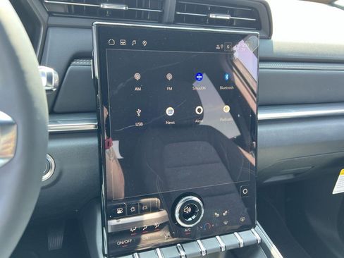 New 2025 GMC Terrain Elevation image 12