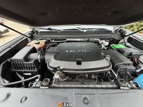 Used 2019 GMC Canyon SLE w/ Trailering Package image 35