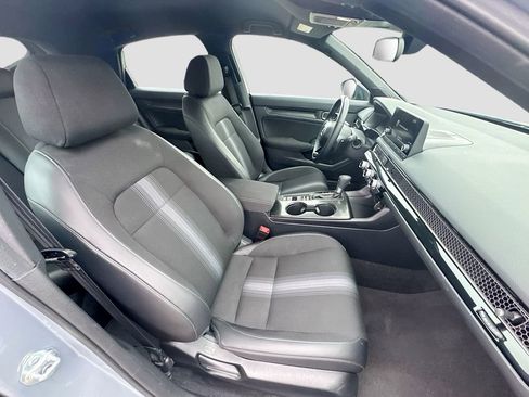 Used 2025 Honda Civic Sport image 25