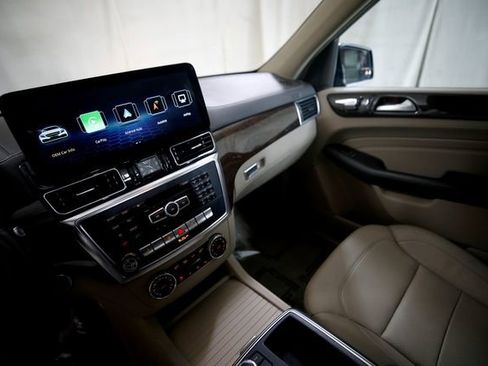 Used 2014 Mercedes-Benz ML 350 BlueTEC 4MATIC image 8