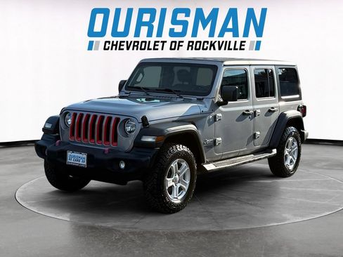 Used 2020 Jeep Wrangler Unlimited Sport S AWD/4WD image 2