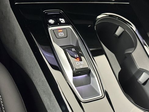 New 2025 Audi SQ6 e-tron Premium Plus image 21