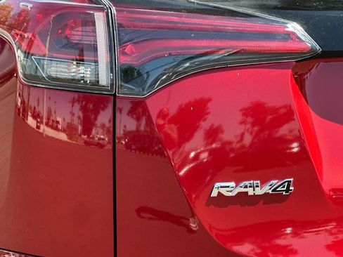 Used 2017 Toyota RAV4 SE w/ Advanced Technology Package FWD image 25