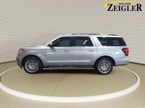 Used 2023 Ford Expedition Max Platinum AWD/4WD image 8