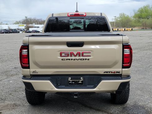 Used 2024 GMC Canyon AT4X AWD/4WD image 6