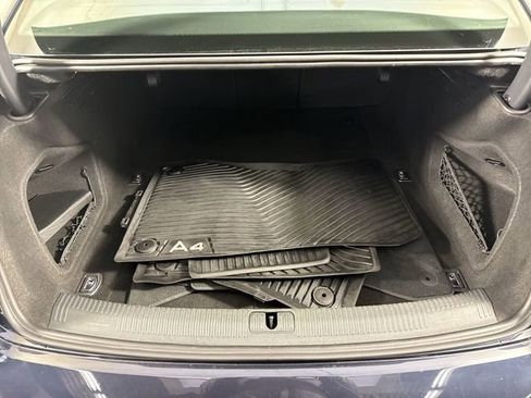 Used 2017 Audi A4 2.0T Premium image 33