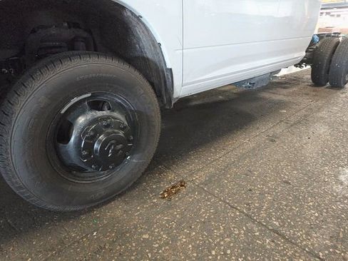 New 2026 RAM 3500 Tradesman image 21