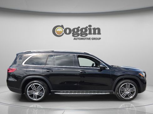 Certified 2024 Mercedes-Benz GLS 450 4MATIC image 6