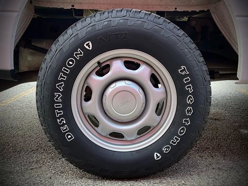 Used 2017 Ford F150 XL w/ XL Power Equipment Group image 34