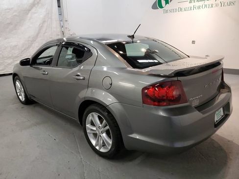 Used 2012 Dodge Avenger SXT w/ Rallye Appearance Group FWD image 4