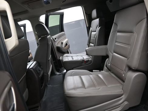 Used 2019 GMC Yukon XL Denali w/ Denali Ultimate Package RWD image 20