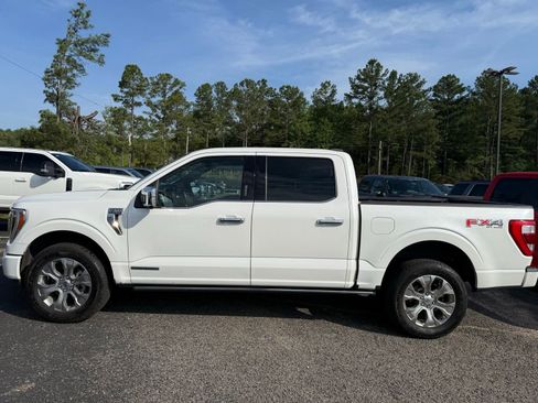 Used 2021 Ford F150 Platinum w/ FX4 Off-Road Package AWD/4WD image 4